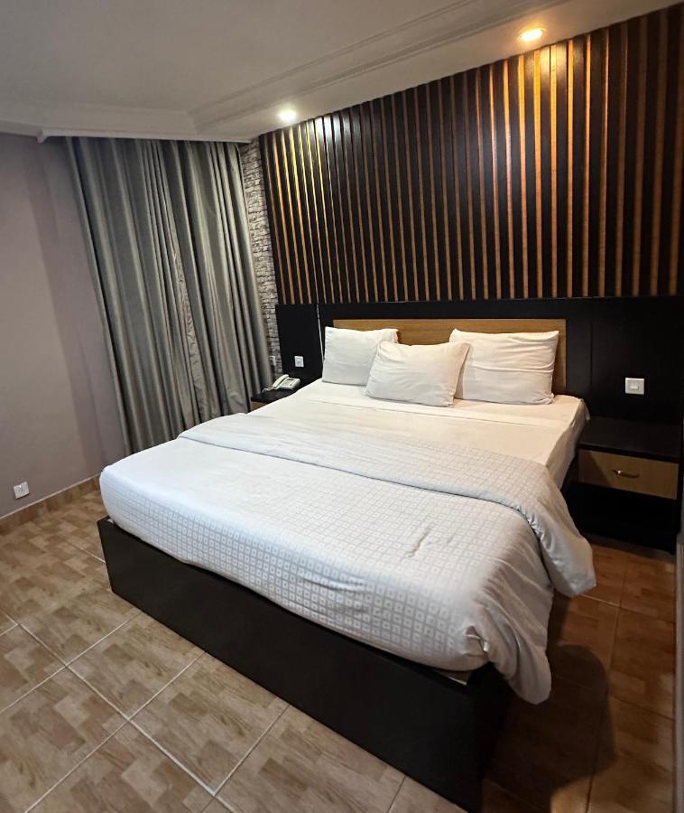 Msquare Hotel Gra Ikeja Luaran gambar
