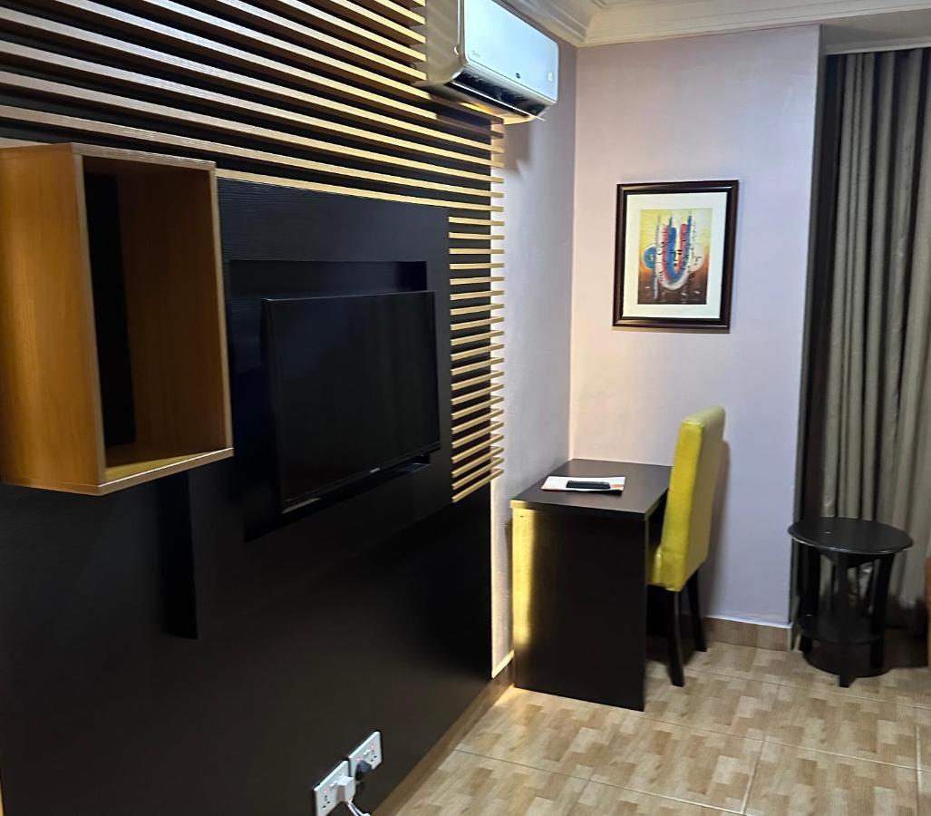 Msquare Hotel Gra Ikeja Luaran gambar