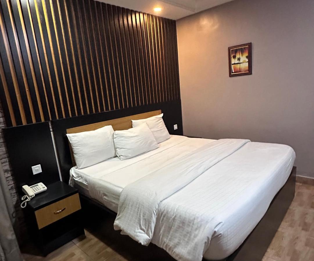 Msquare Hotel Gra Ikeja Luaran gambar