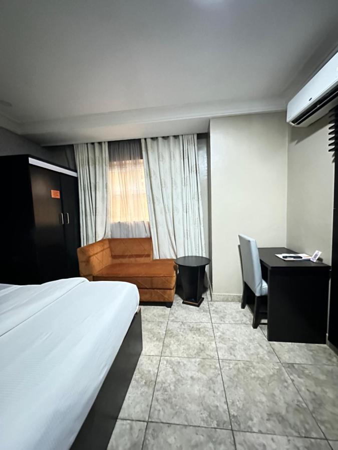 Msquare Hotel Gra Ikeja Luaran gambar