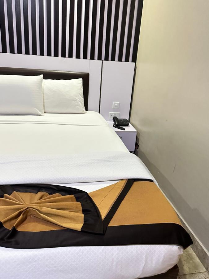 Msquare Hotel Gra Ikeja Luaran gambar