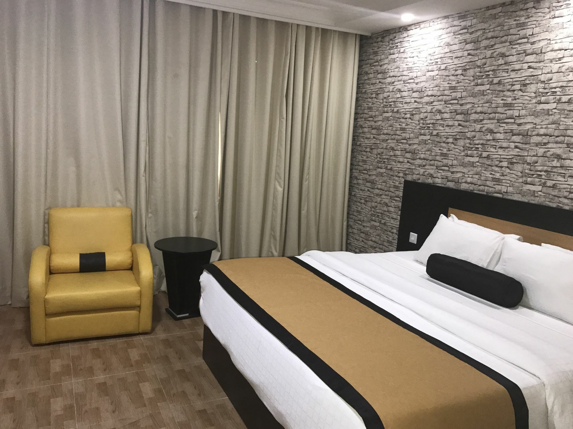 Msquare Hotel Gra Ikeja Luaran gambar