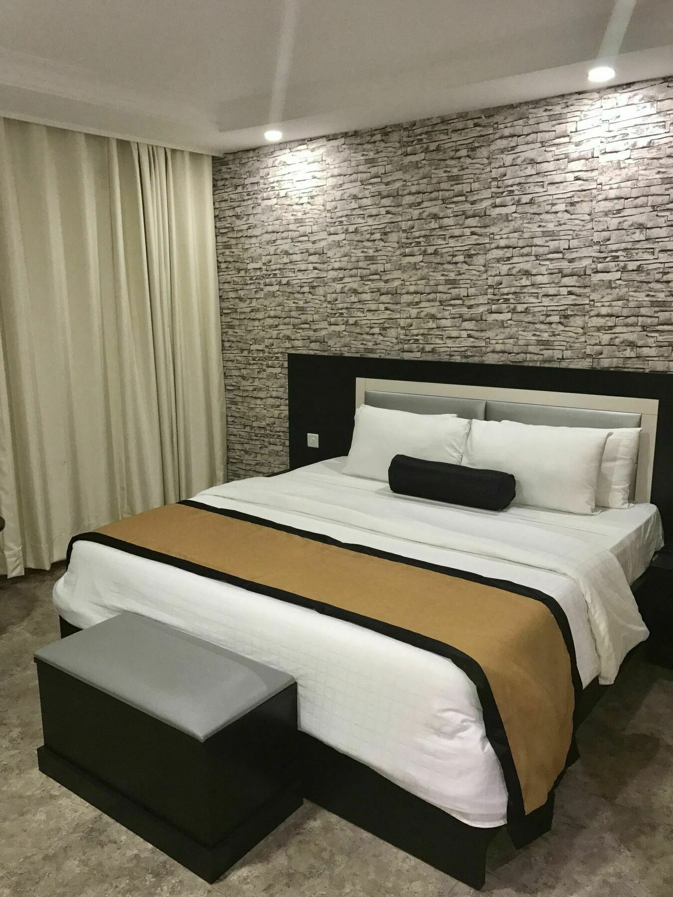 Msquare Hotel Gra Ikeja Luaran gambar