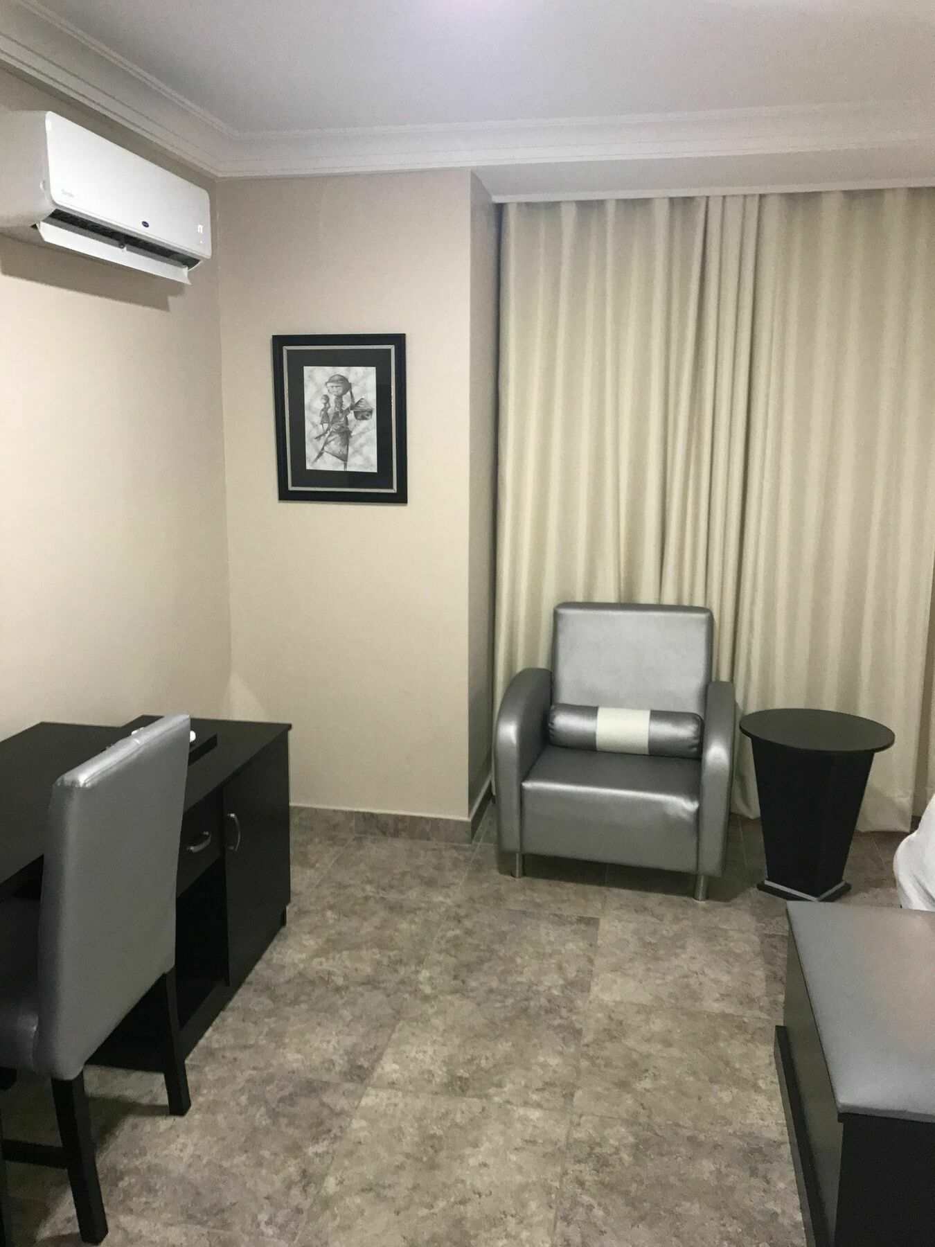 Msquare Hotel Gra Ikeja Luaran gambar